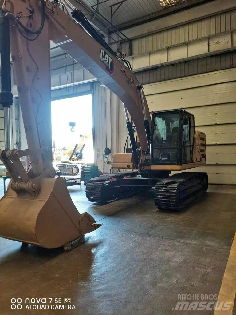 CAT 320 Vikšriniai ekskavatoriai