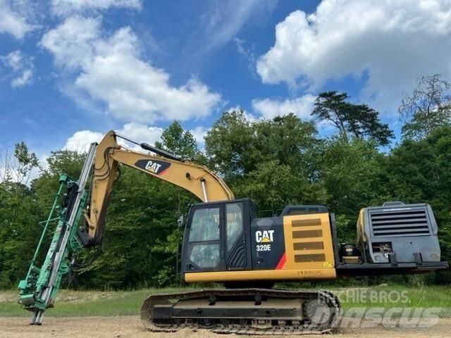 CAT 320EL Žemės paviršiaus gręžimo technika