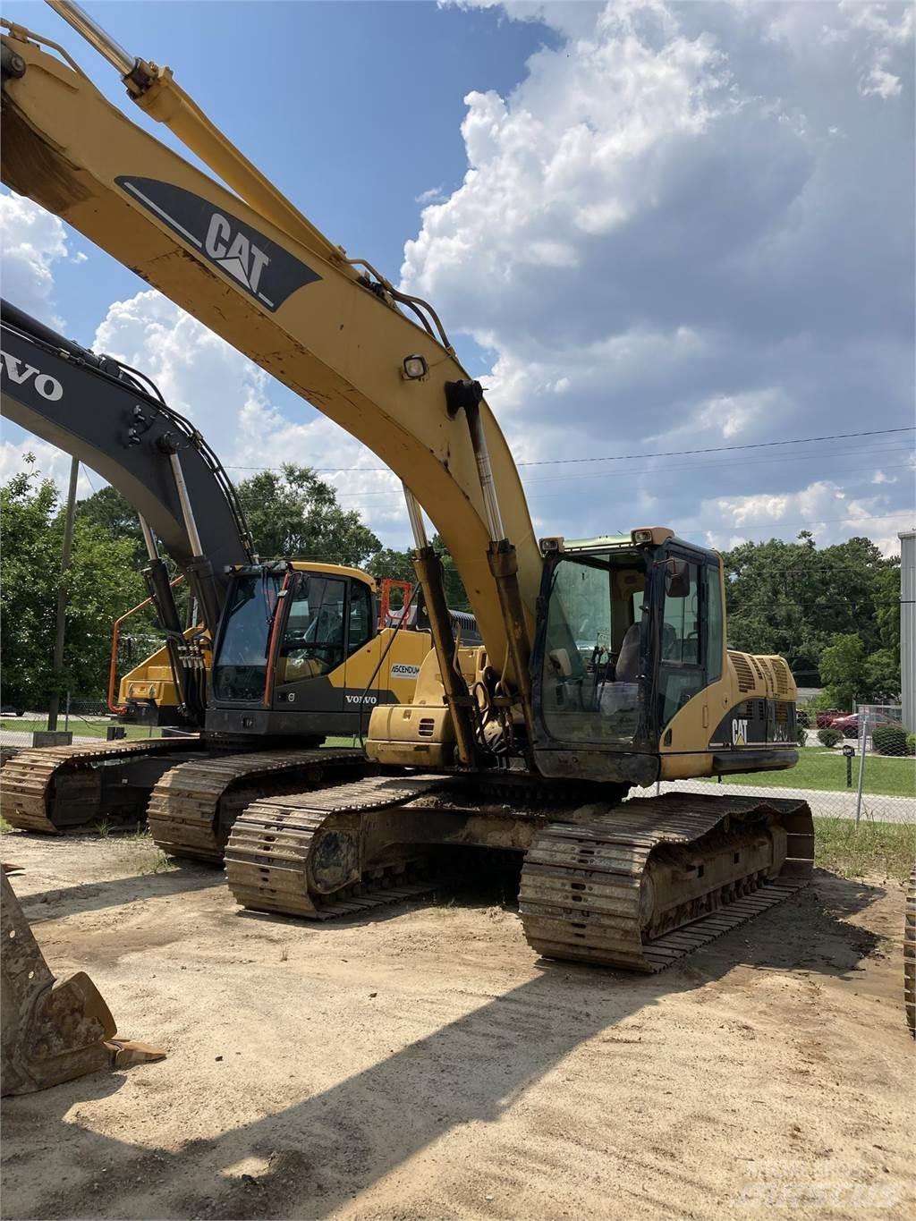 CAT 325CL Vikšriniai ekskavatoriai