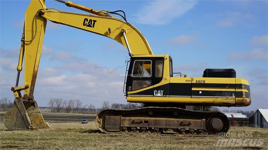 CAT 330L Vikšriniai ekskavatoriai