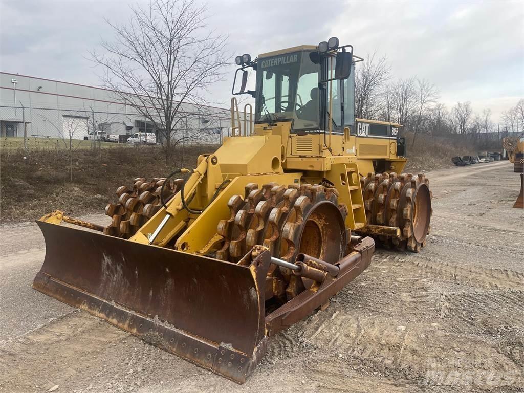 CAT 815F Atliekų presai