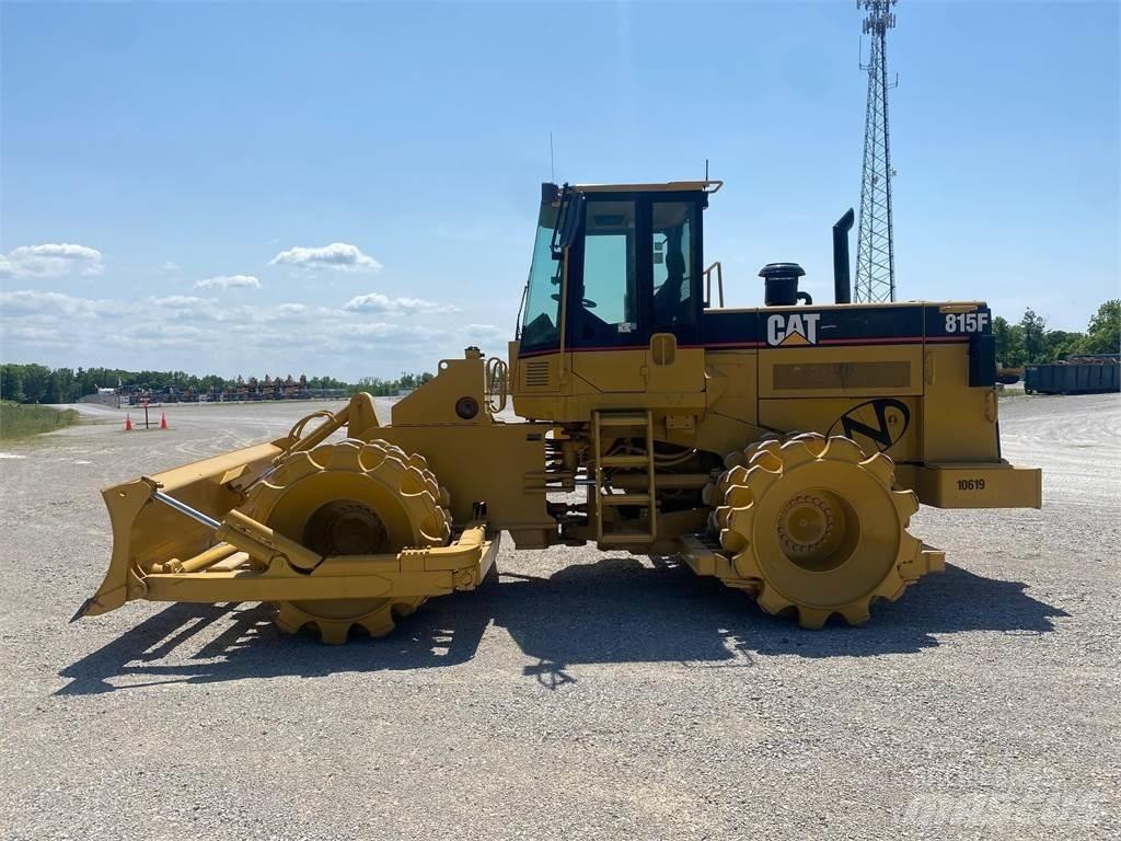 CAT 815F Atliekų presai