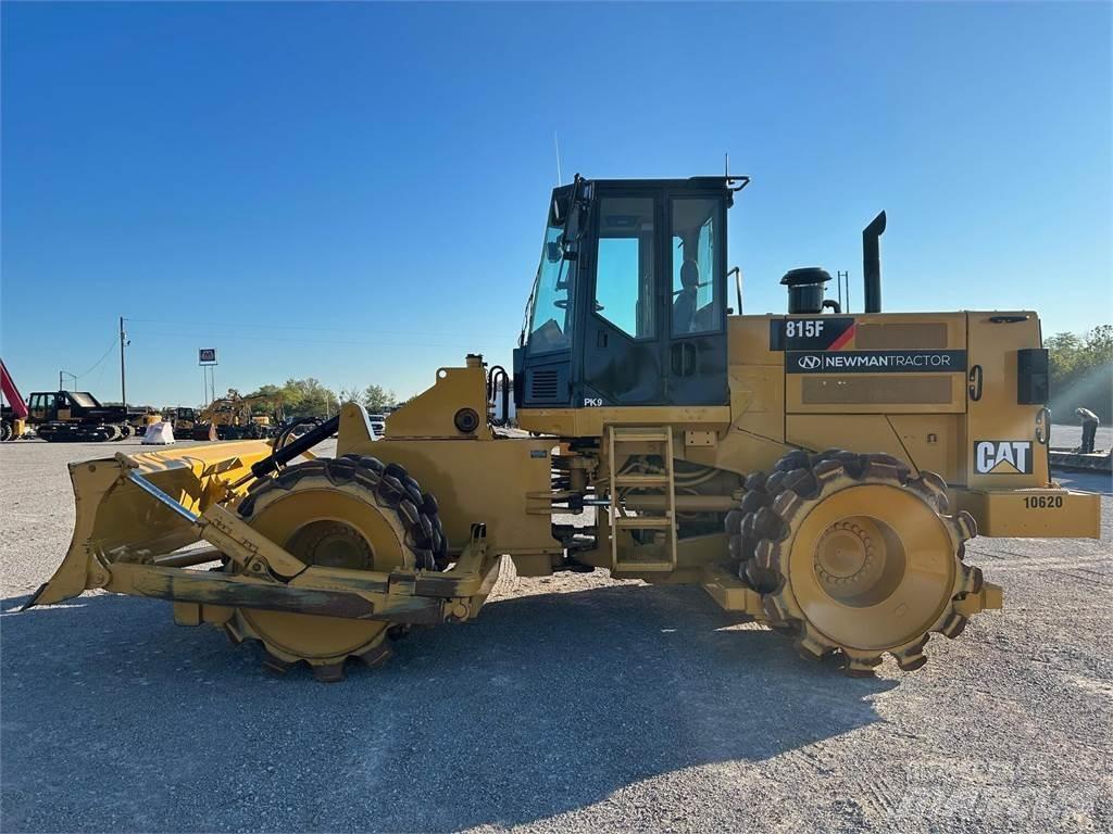 CAT 815F Atliekų presai