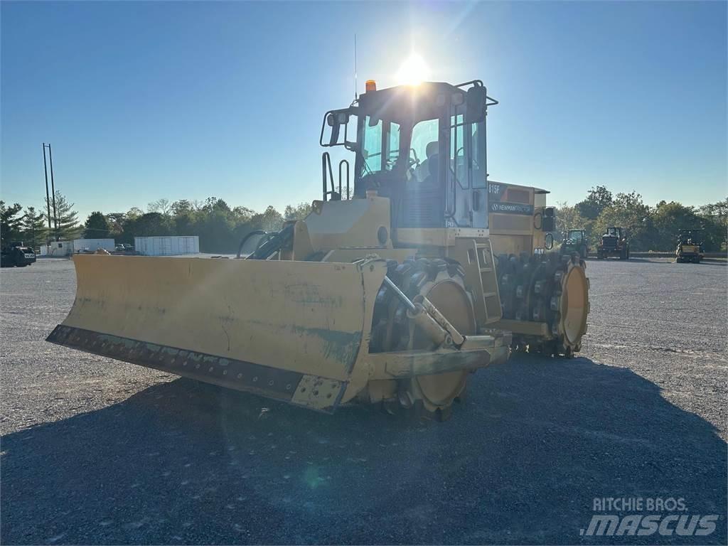 CAT 815F Atliekų presai