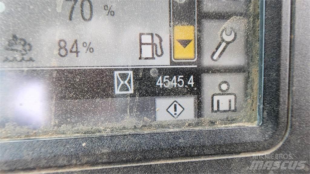 CAT 938M Naudoti ratiniai krautuvai