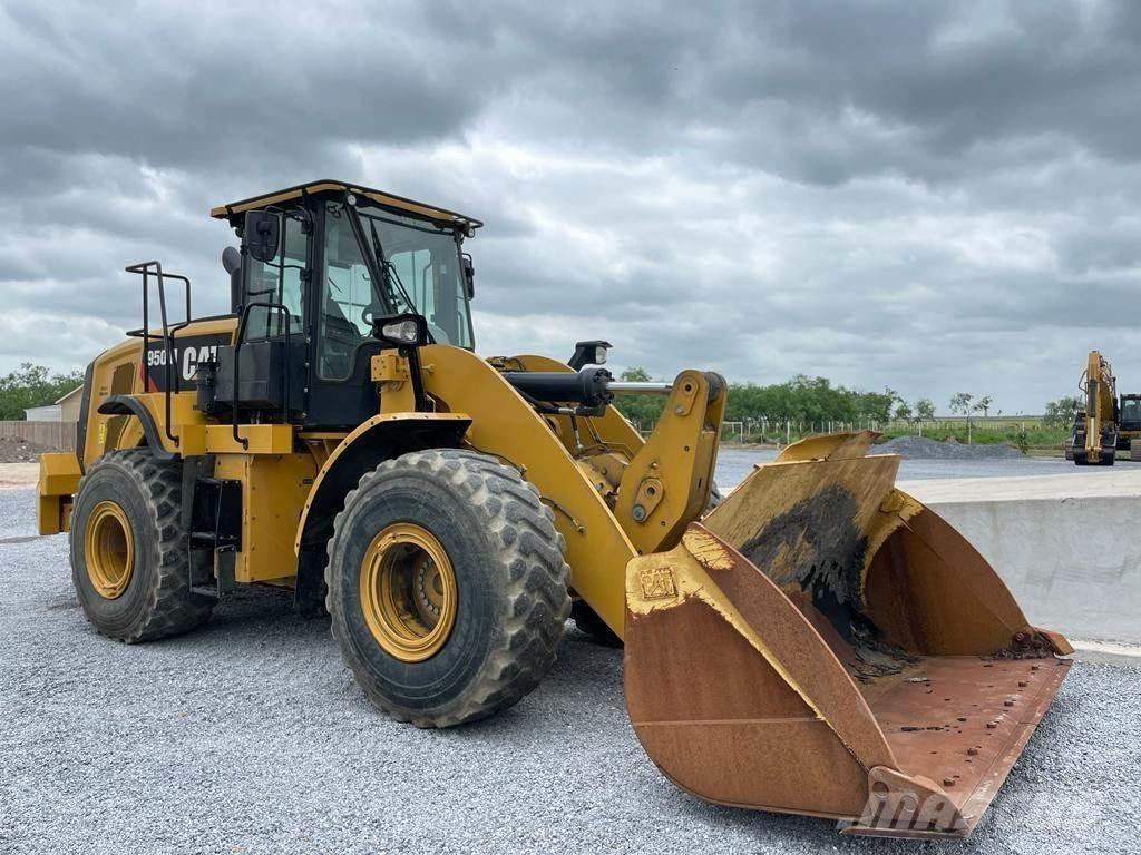 CAT 950M Naudoti ratiniai krautuvai