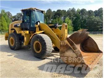 CAT 950M Naudoti ratiniai krautuvai