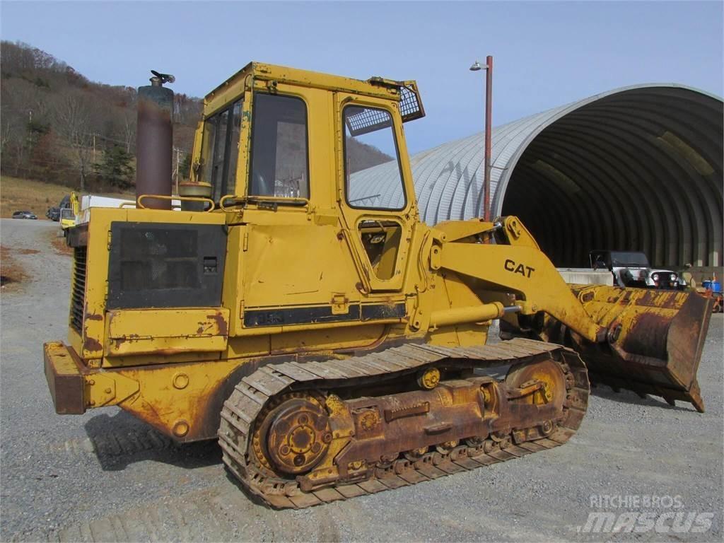CAT 953 Vikšriniai krautuvai