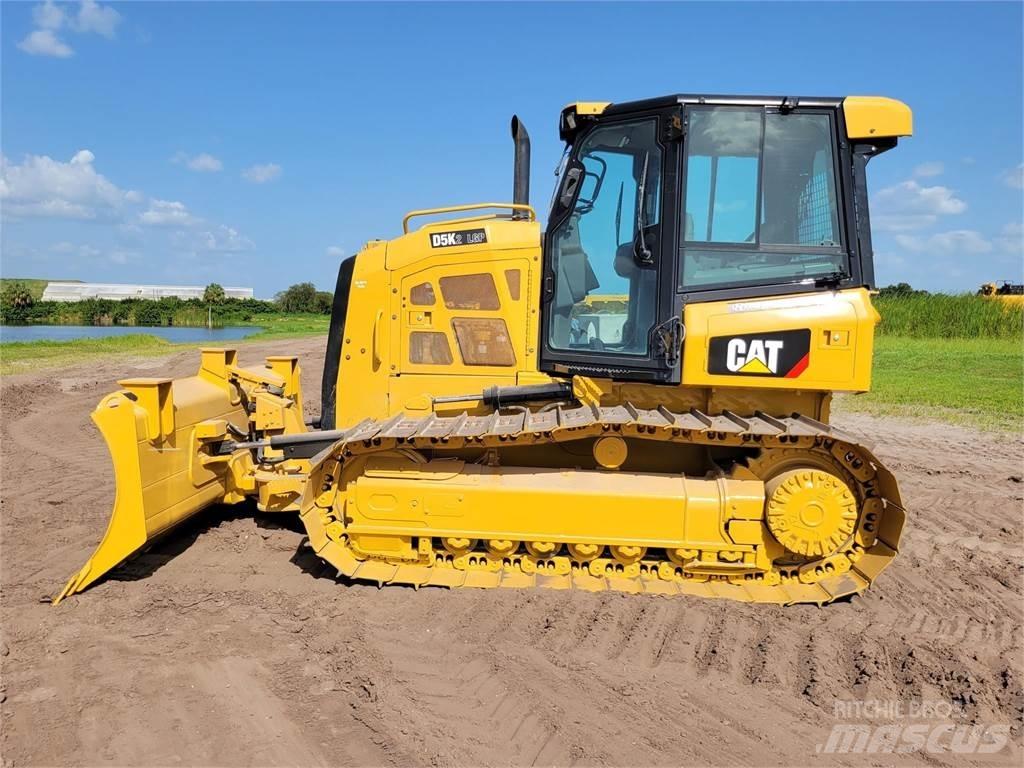 CAT D5K LGP Vikšriniai buldozeriai