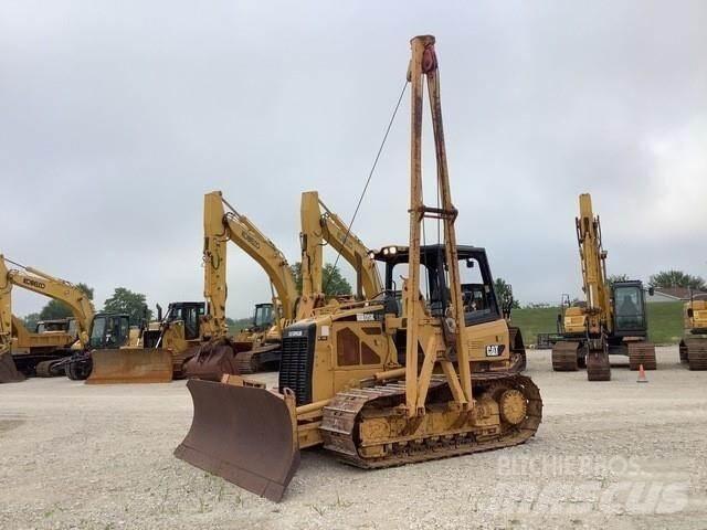 CAT D5K LGP vamzdžių klotuvų buldozeriai