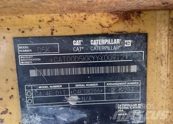 CAT D5K LGP vamzdžių klotuvų buldozeriai