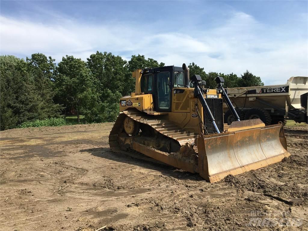 CAT D6T LGP Vikšriniai buldozeriai