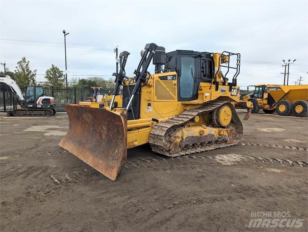 CAT D6T XL Vikšriniai buldozeriai