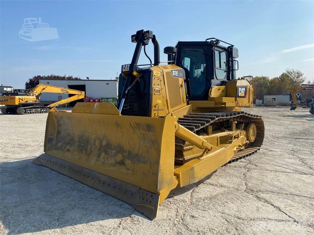 CAT D7E LGP Vikšriniai buldozeriai