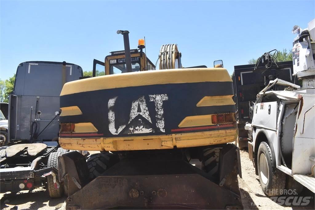 CAT M318 Ratiniai ekskavatoriai