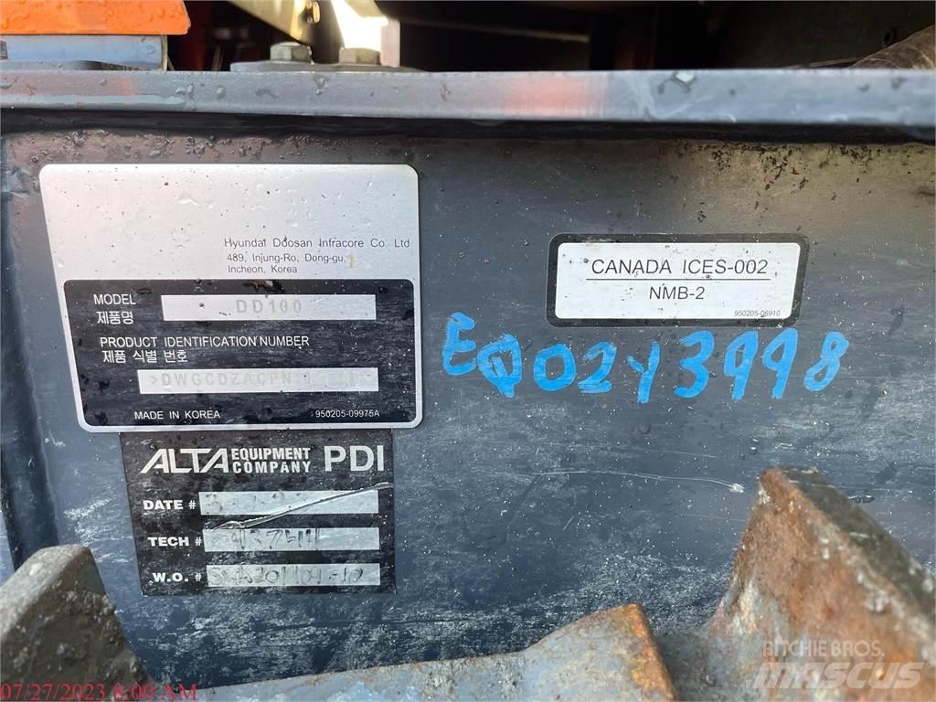 Develon DD100 Vikšriniai buldozeriai