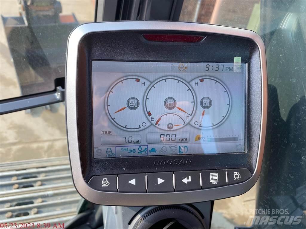 Develon DX180 LC-5 Vikšriniai ekskavatoriai