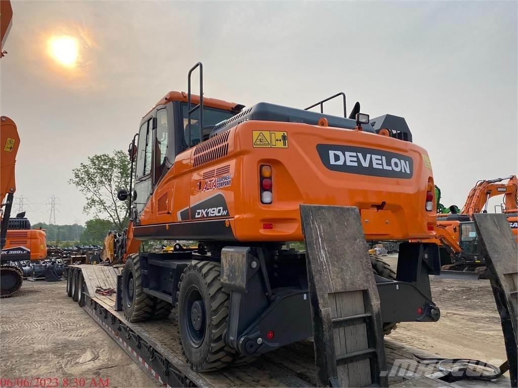 Develon DX190W-5 Ratiniai ekskavatoriai