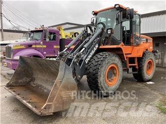 Doosan DL200TC-5 Naudoti ratiniai krautuvai