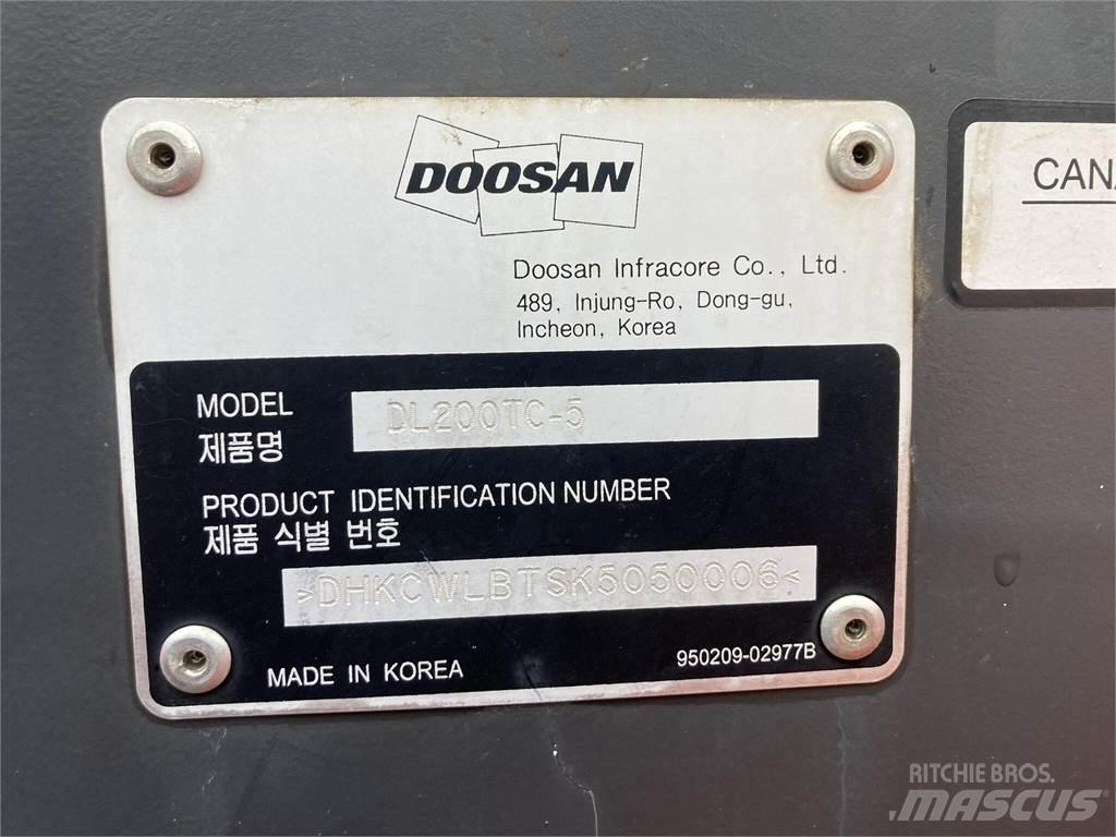 Doosan DL200TC-5 Naudoti ratiniai krautuvai