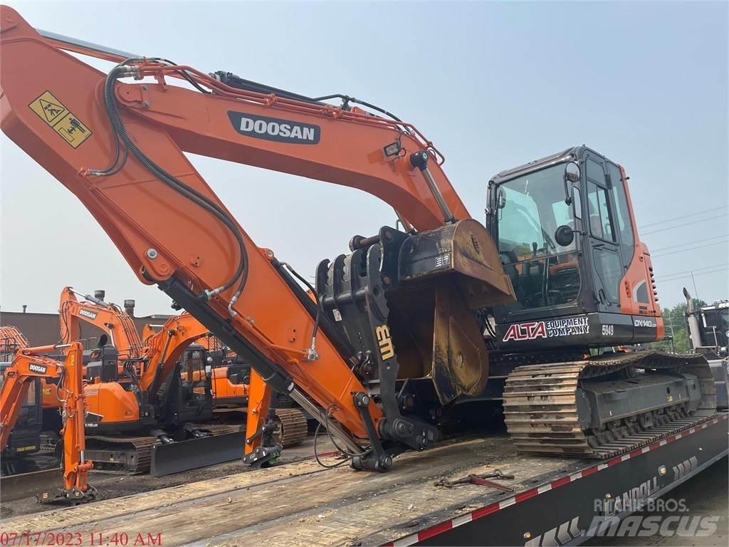 Doosan DX140 LC-5 Vikšriniai ekskavatoriai