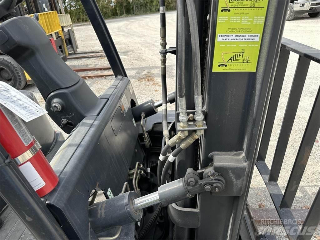 Doosan G25P-5 Šakiniai krautuvai - Kita