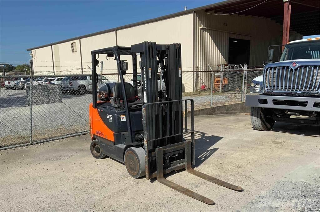 Doosan GC25P-5 Šakiniai krautuvai - Kita