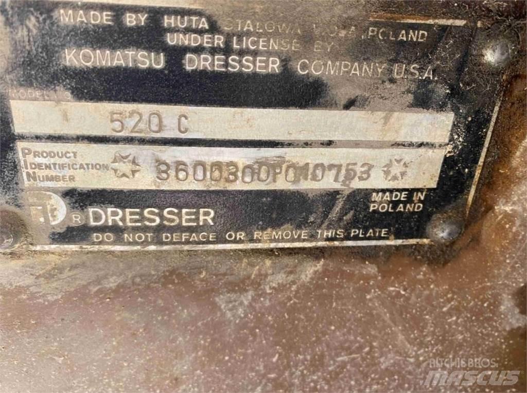 Dresser 520C Naudoti ratiniai krautuvai