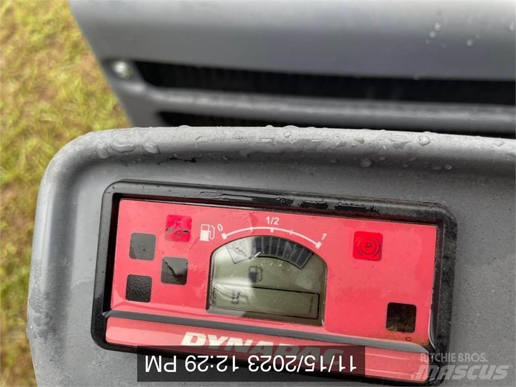 Dynapac CC950 Porinių būgnų volai
