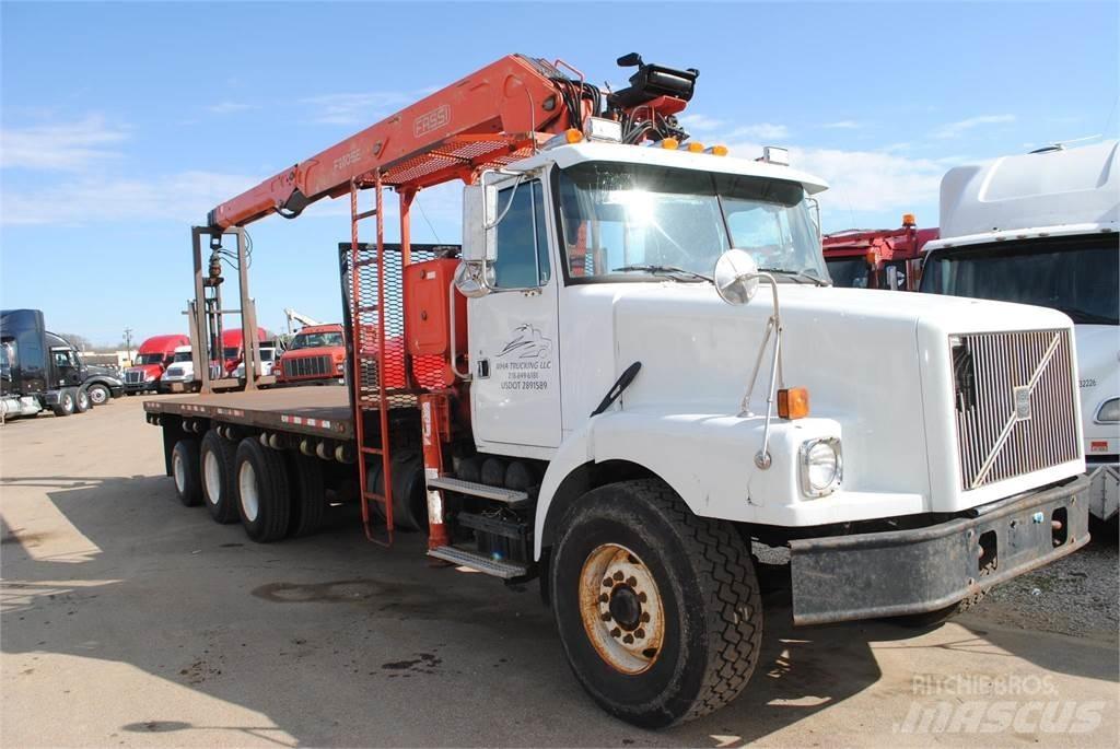 Fassi F230SE Strėliniai krautuvai