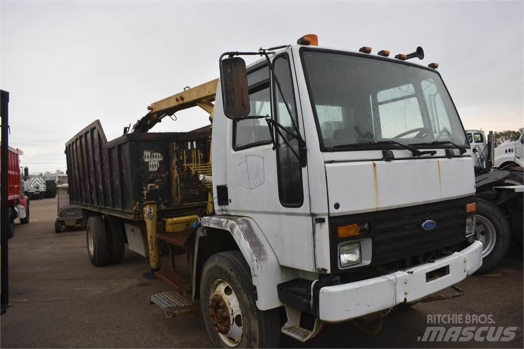 Ford CF8000 Automobiliniai kranai