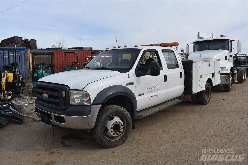 Ford F550 Visuotinės / bendrosios paskirties automobiliai