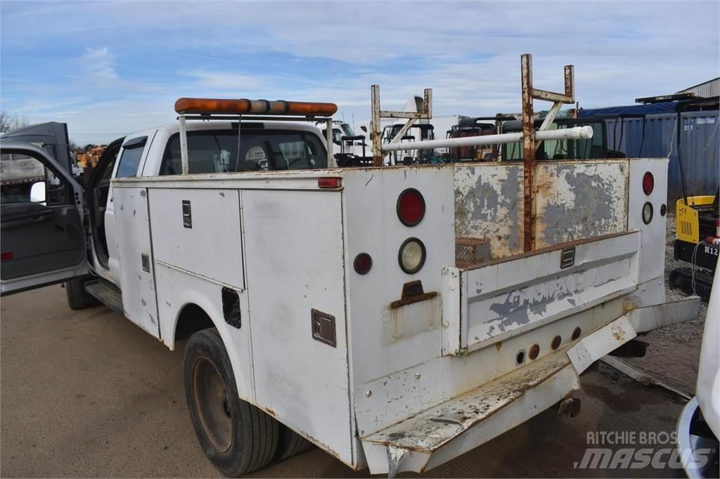 Ford F550 Visuotinės / bendrosios paskirties automobiliai