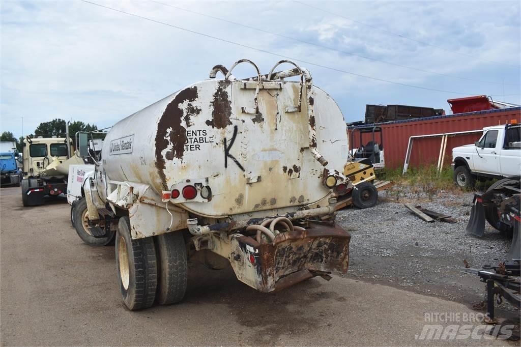 Ford F750 Automobilinės cisternos