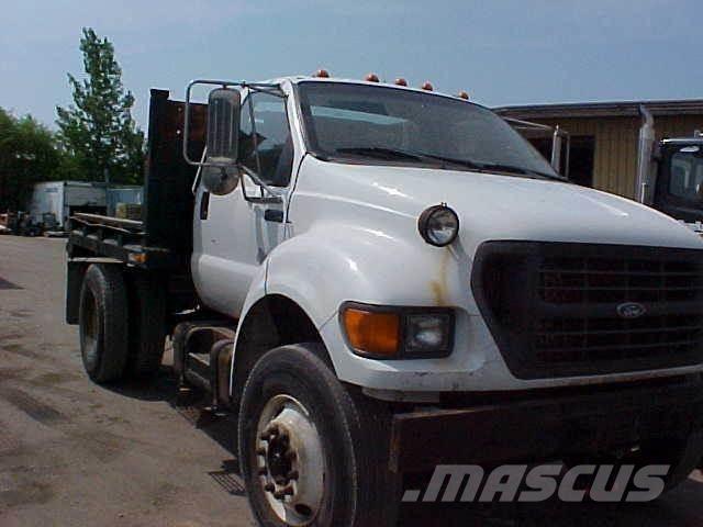 Ford F750 Savivarčių priekabų vilkikai