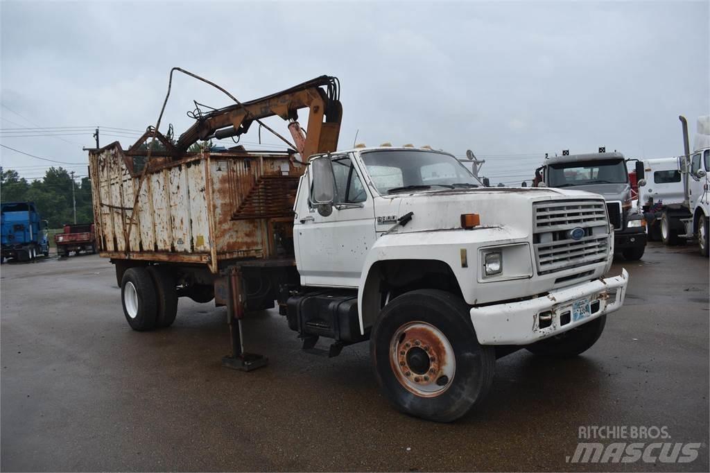 Ford F800 Automobiliniai kranai