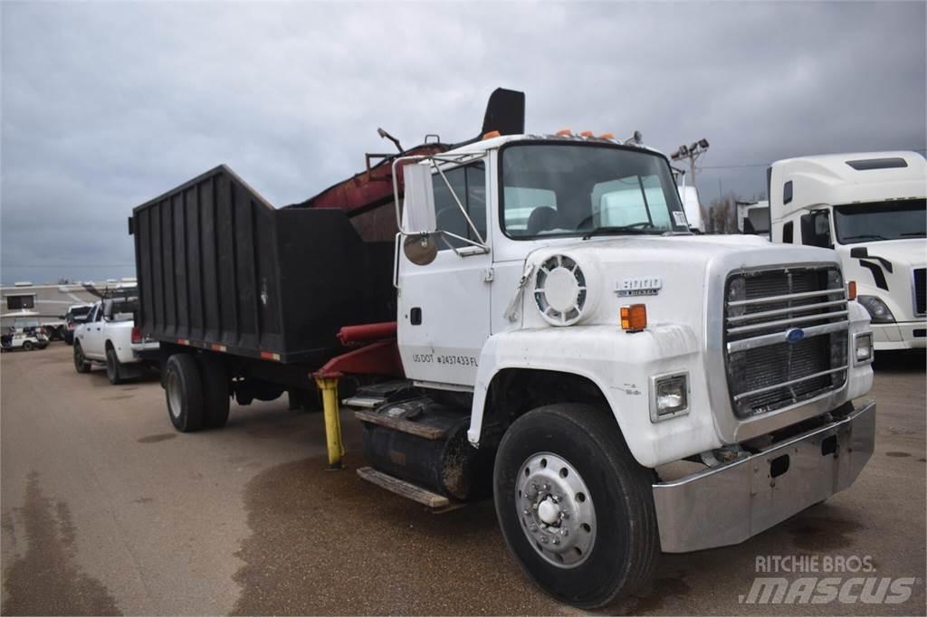 Ford L8000 Automobiliniai kranai