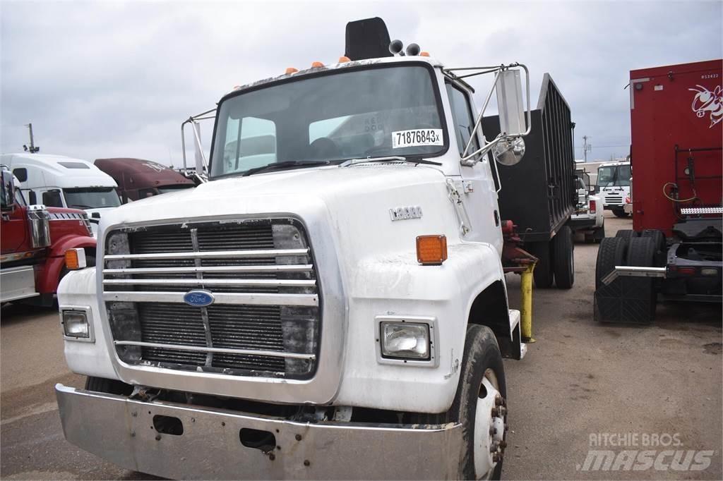 Ford L8000 Automobiliniai kranai