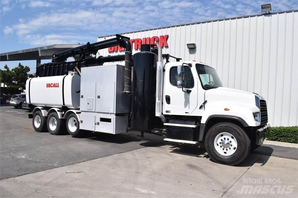 Freightliner 114SD Automobilinės cisternos