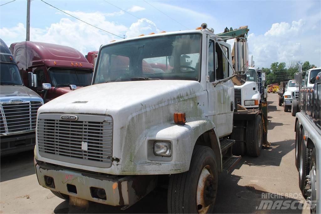 Freightliner FL70 Automobiliniai kranai