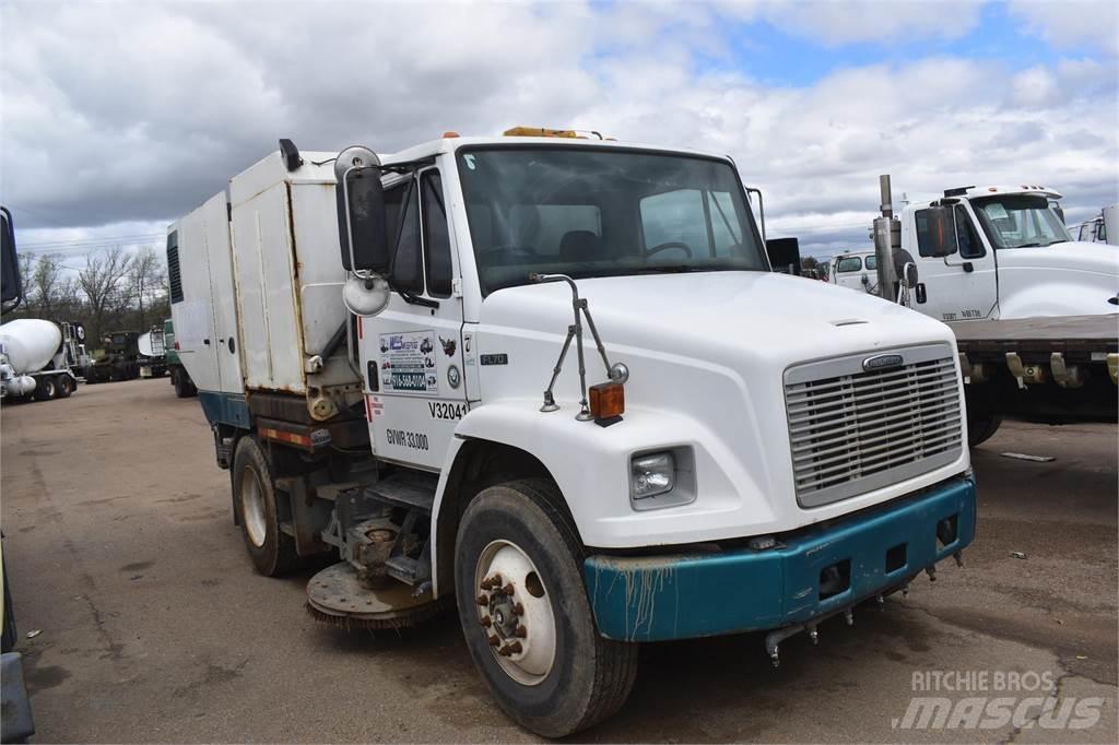 Freightliner FL70 Šlavimo sunkvežimiai