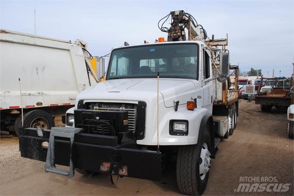 Freightliner FL80 Automobiliniai kranai