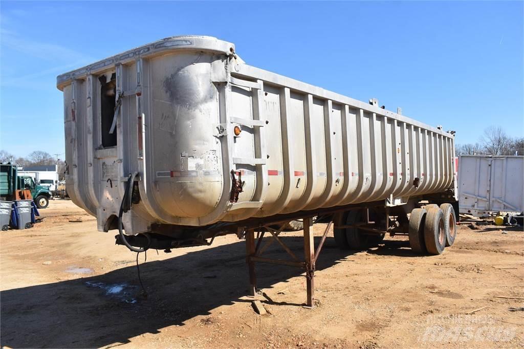 Fruehauf  Savivartės priekabos