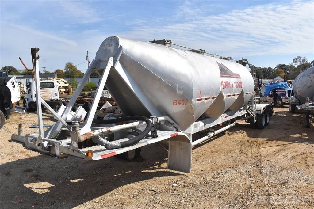 Fruehauf  Cisternos - priekabos