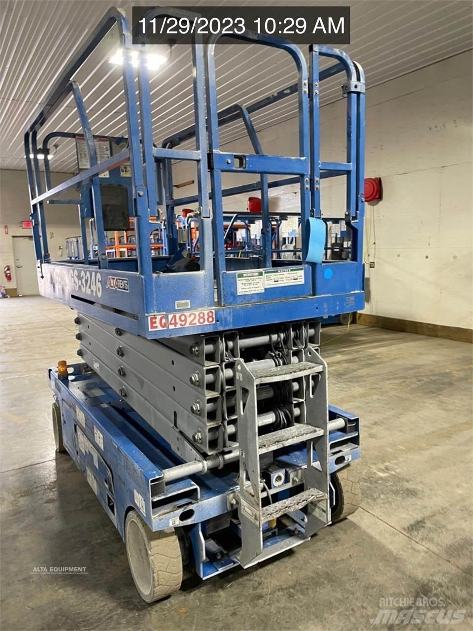 Genie GS3246 Žirkliniai keltuvai