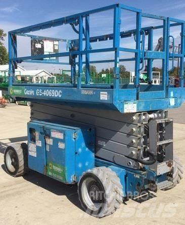Genie GS4069DC Žirkliniai keltuvai