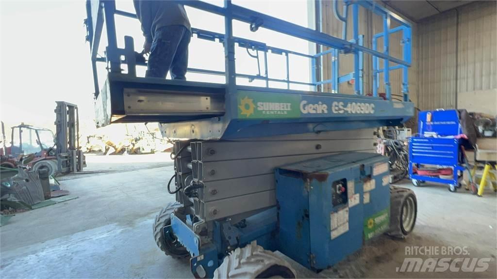 Genie GS4069DC Žirkliniai keltuvai