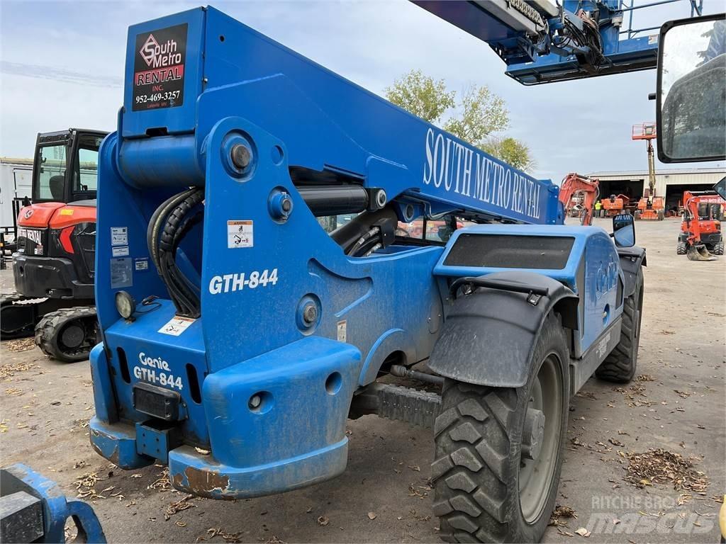 Genie GTH844 Teleskopiniai krautuvai