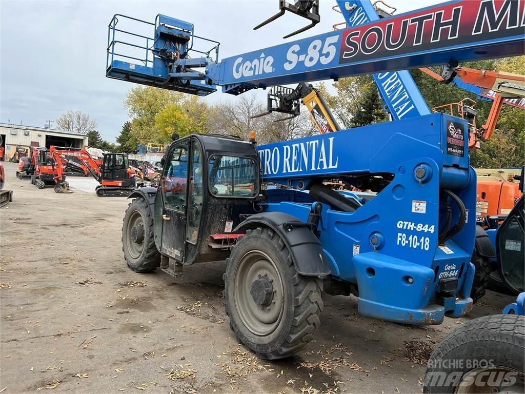 Genie GTH844 Teleskopiniai krautuvai