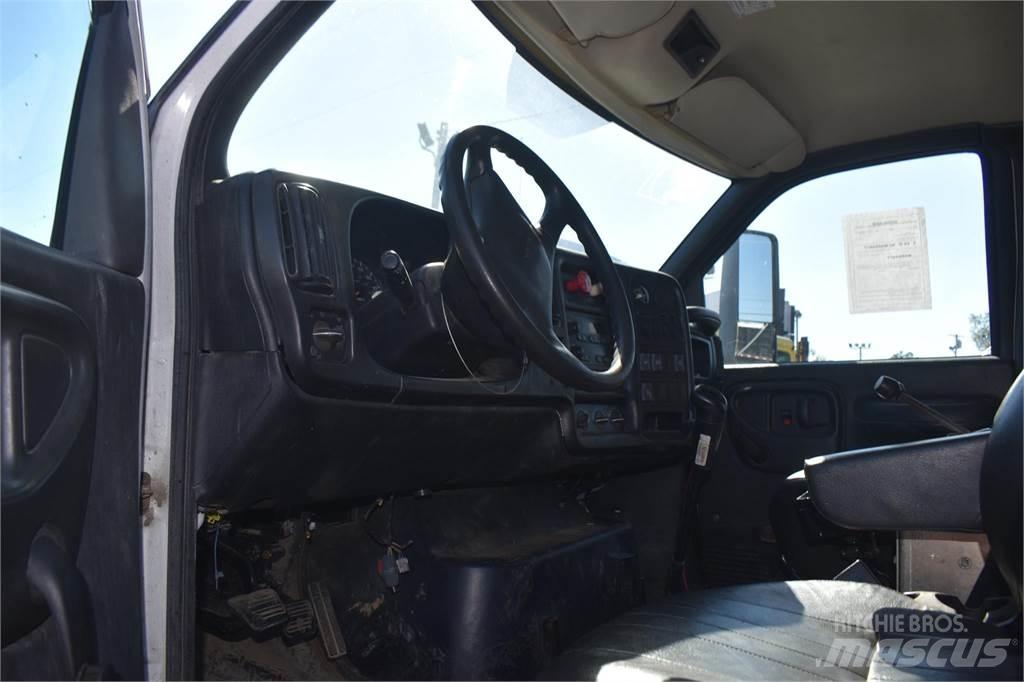 GMC TOPKICK C7500 Savivarčių priekabų vilkikai